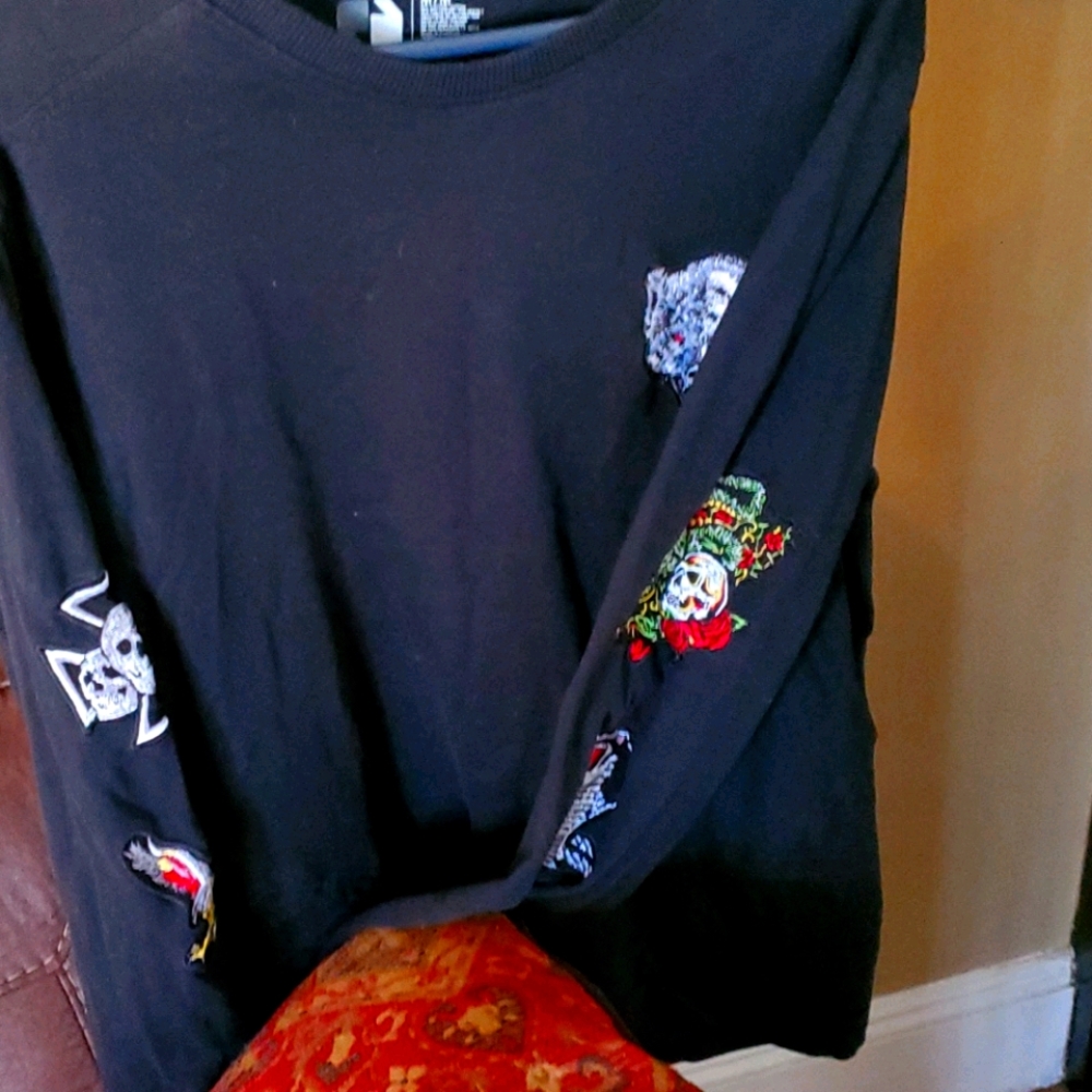 Long sleeve shirt